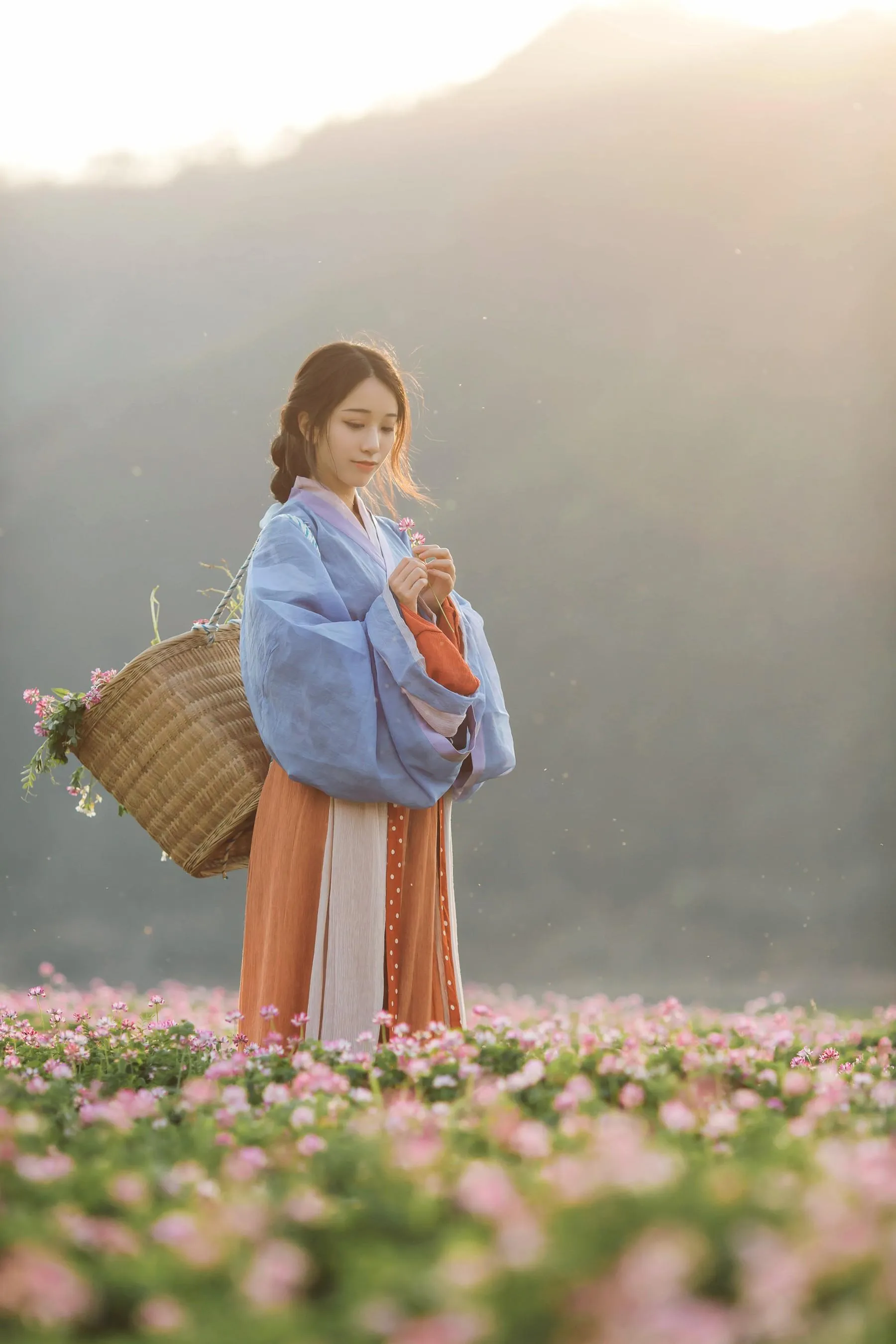 [YITUYU艺图语]2022.01.11 诗经 小清菡 [33P]插图